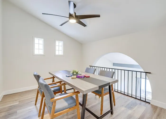 Dom wakacyjny Furnished Patio! Family-friendly Retreat In *